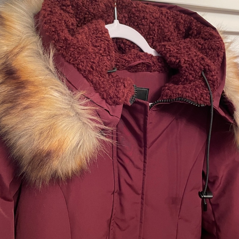 Sam Edelman *like brand new!* winter parka
Size small removable fur trim - Picture 2 of 7